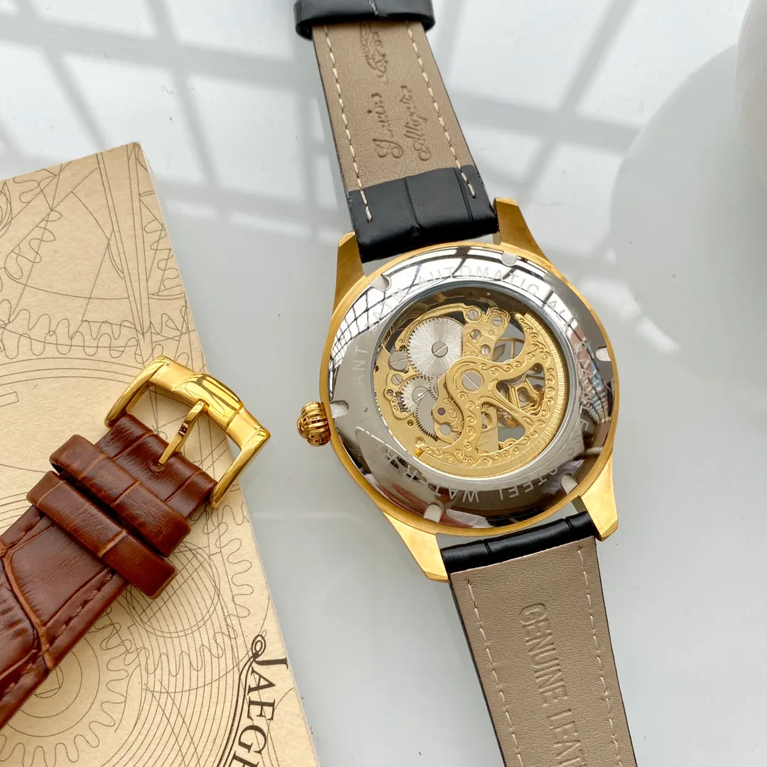 【Foreign Trade Import】💰1720! Patek Philippe (top quality, outstanding debut) 🎉🎉 [Type]: Fine men's watch (top) exquisite [Strap]: Genuine leather strap (durable) [Movement]: Top mechanical movement (stable) [Material]: Mineral super strong mirror (wear-resistant) Exquisite quality and generous style, excellent temperament, wise and exclusive [Size]: 43mm diameter, 12mm thick, hot sale! Welcome to reprint!